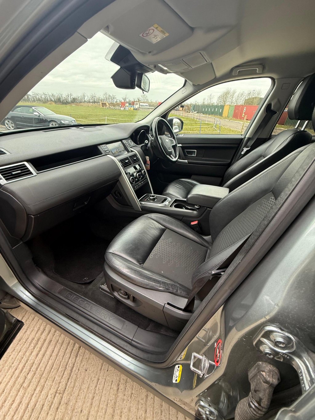 Used Land Rover Discovery Sport 2017 for sale - 78190568: Photo 18