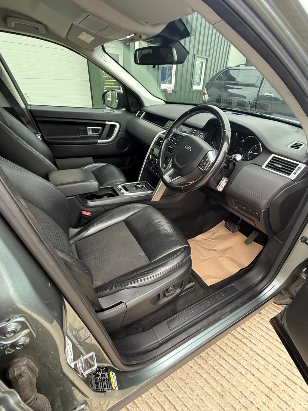 Used Land Rover Discovery Sport 2017 for sale - 78190568: Photo 20