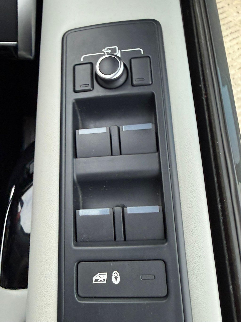 Used Land Rover Range Rover Sport 2016 for sale - 78190562: Photo 13