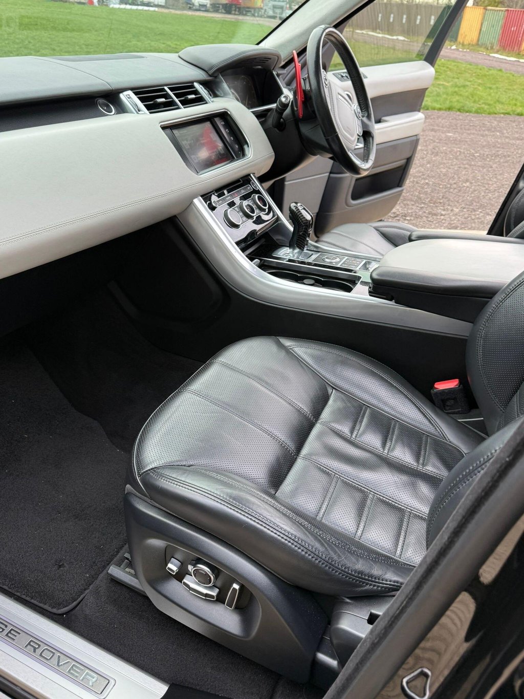 Used Land Rover Range Rover Sport 2016 for sale - 78190562: Photo 21