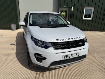 Used Land Rover Discovery Sport 2015 for sale - 79659395: Photo