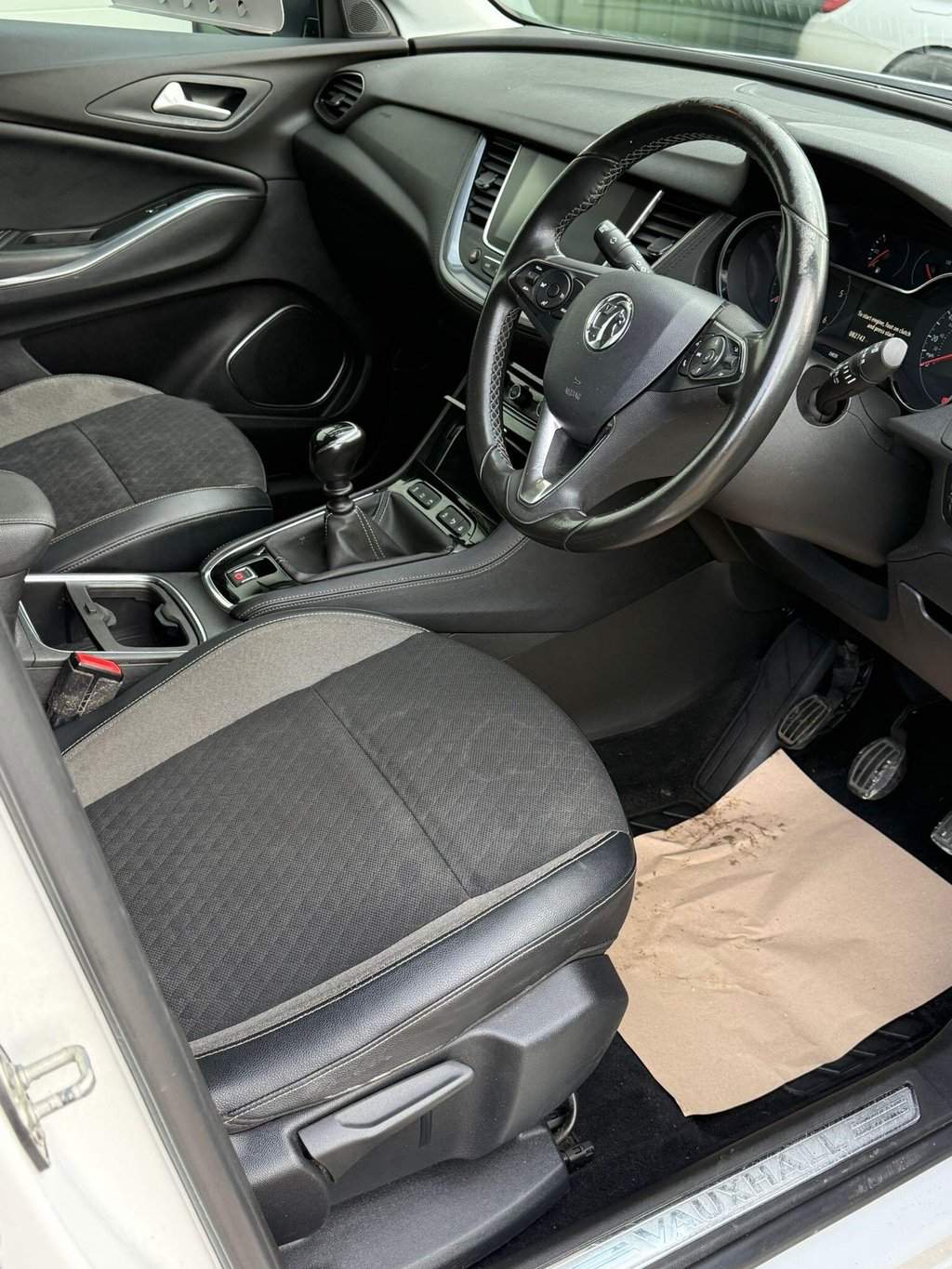 Used Vauxhall Grandland X 2018 for sale - 78190570: Photo 8