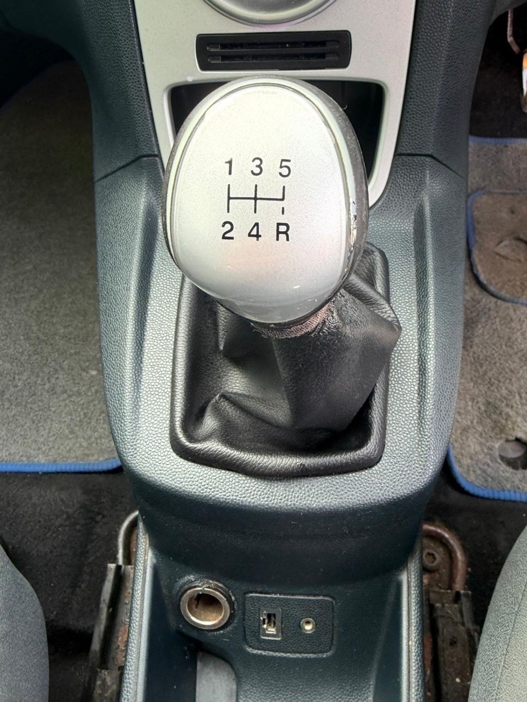 Used Ford Fiesta 2011 for sale - 78190557: Photo 18