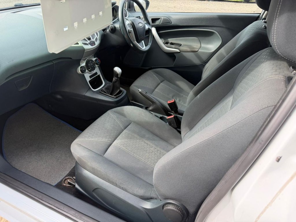 Used Ford Fiesta 2011 for sale - 78190557: Photo 9