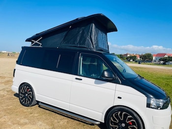 Used Volkswagen Transporter 2014 for sale - 79293565: Photo