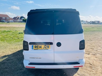 Used Volkswagen Transporter 2014 for sale - 79293565: Photo