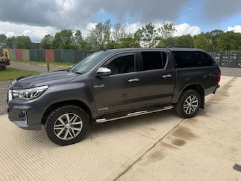 Used Toyota Hilux 2019 for sale - 79293564: Photo