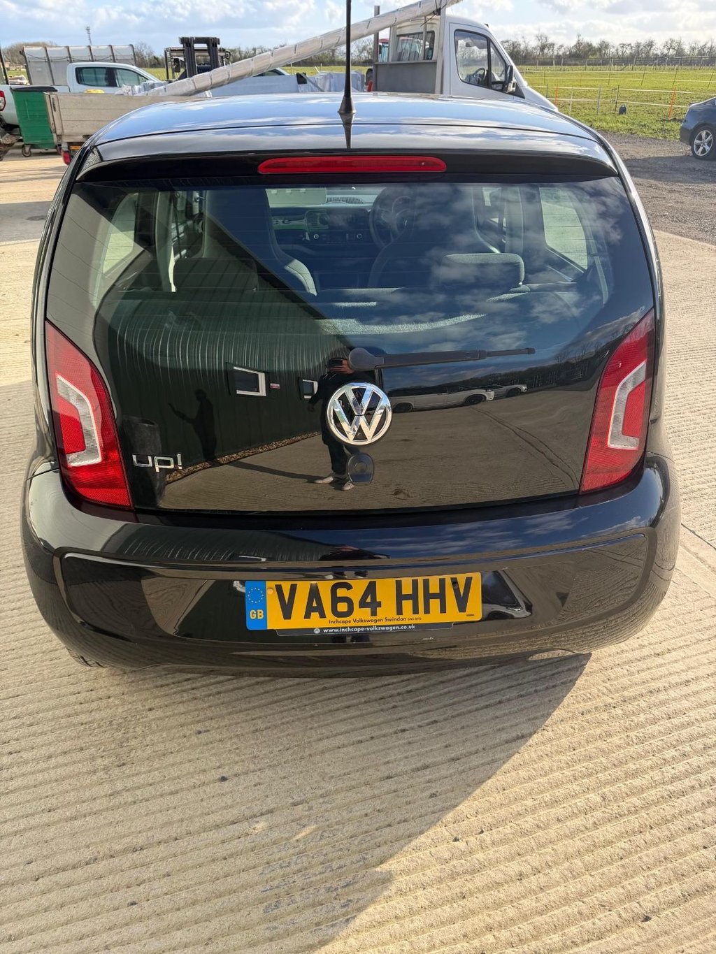 Used Volkswagen up! 2015 for sale - 78190559: Photo 17