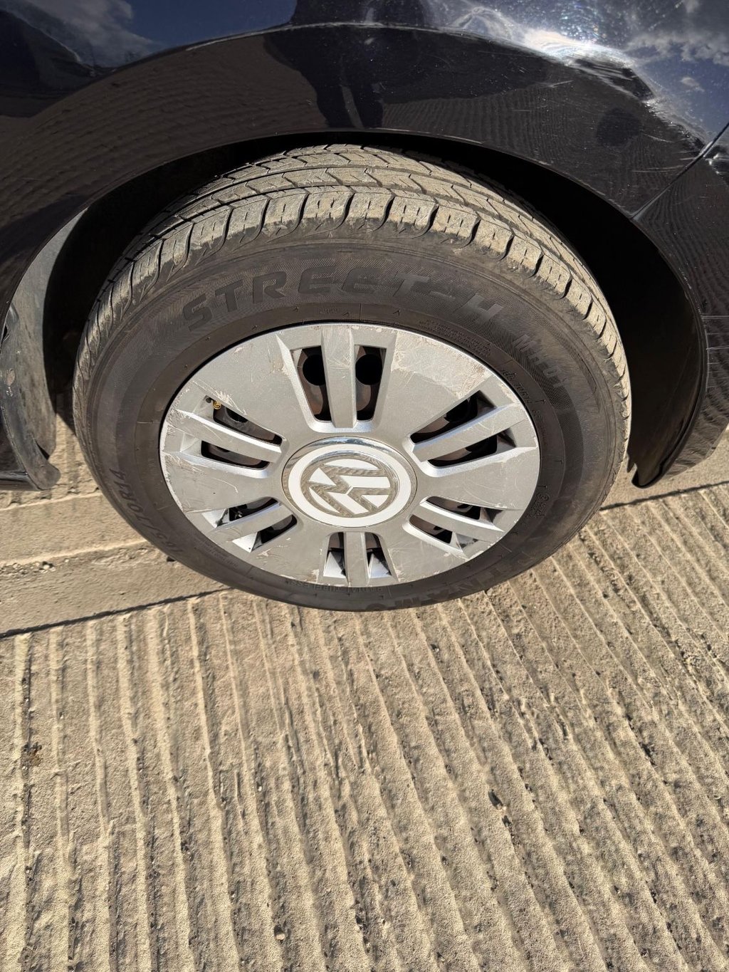 Used Volkswagen up! 2015 for sale - 78190559: Photo 18