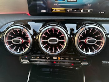 Used Mercedes-Benz A-Class 2020 for sale - 78190556: Photo