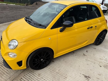 Used Abarth 595 2018 for sale - 78190560: Photo