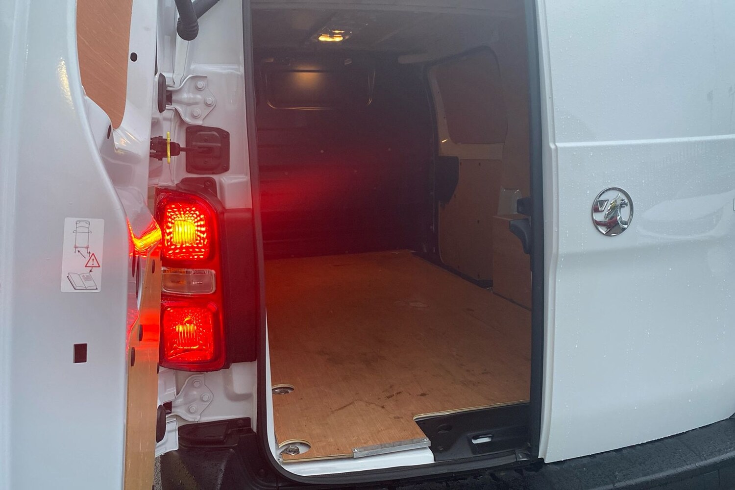 Used Vauxhall Vivaro 2024 for sale - 77548100: Photo 27