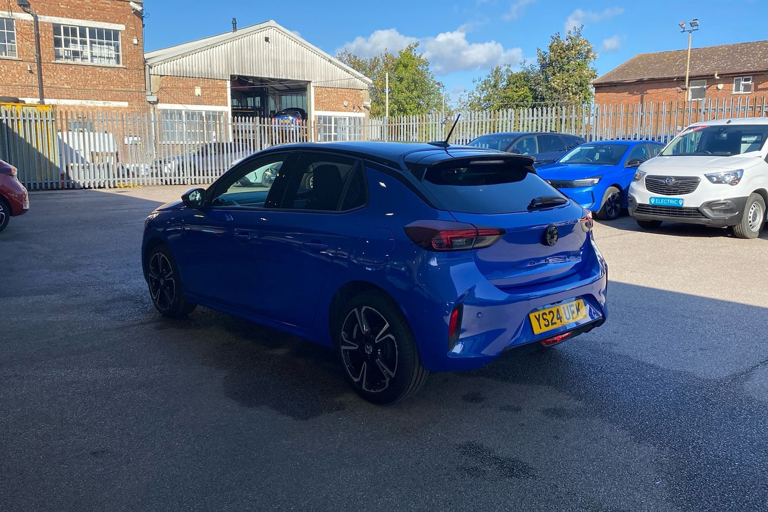 Used Vauxhall Corsa for sale - 77475546: Photo 2