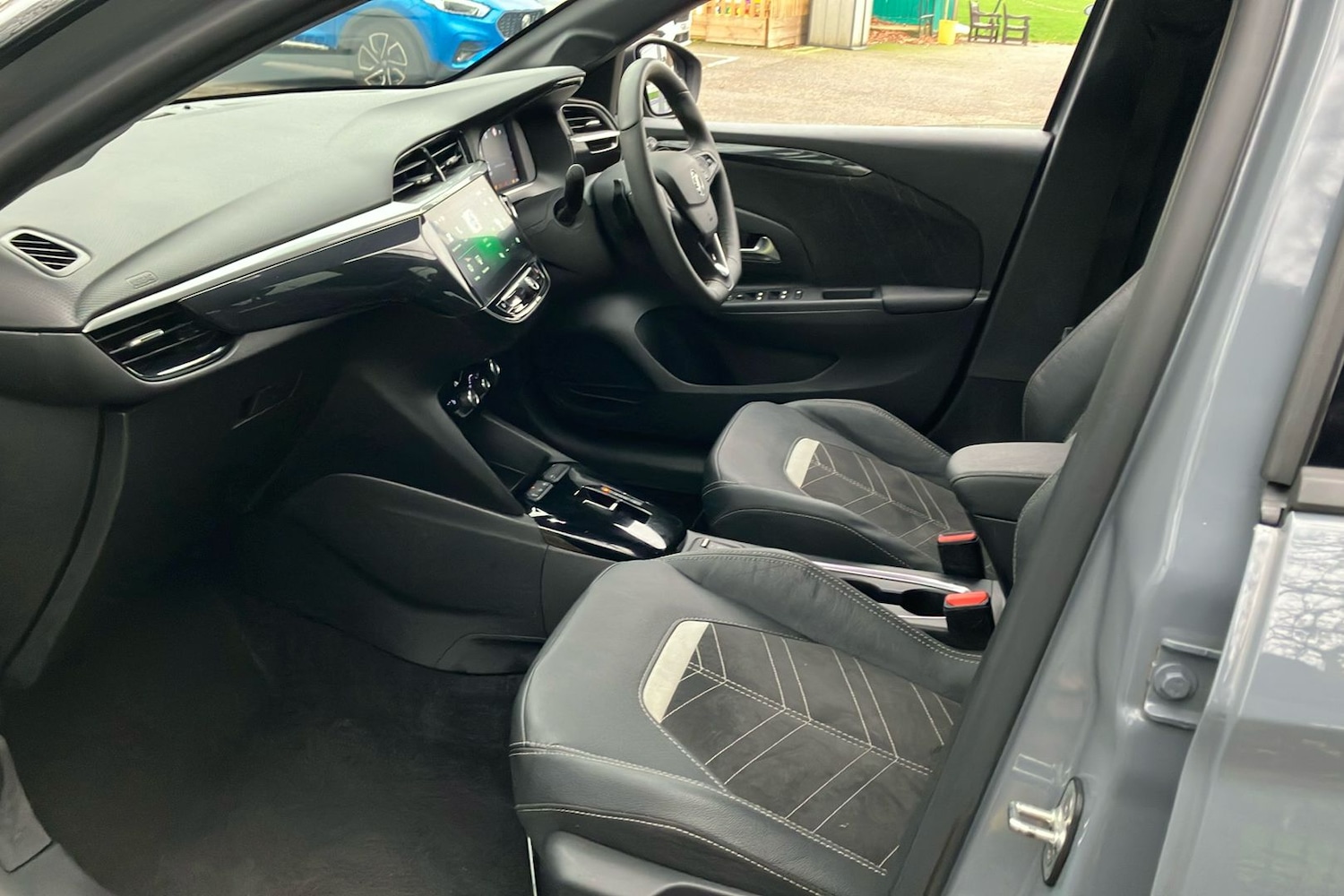 Used Vauxhall Corsa 2024 for sale - 77172952: Photo 3