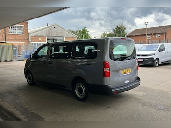 Used Vauxhall Vivaro Life undefined for sale - 77298132: Photo