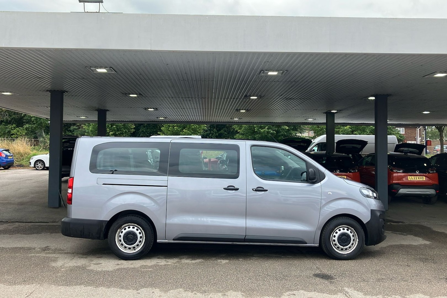 Used Vauxhall Vivaro Life for sale - 77298132: Photo 6