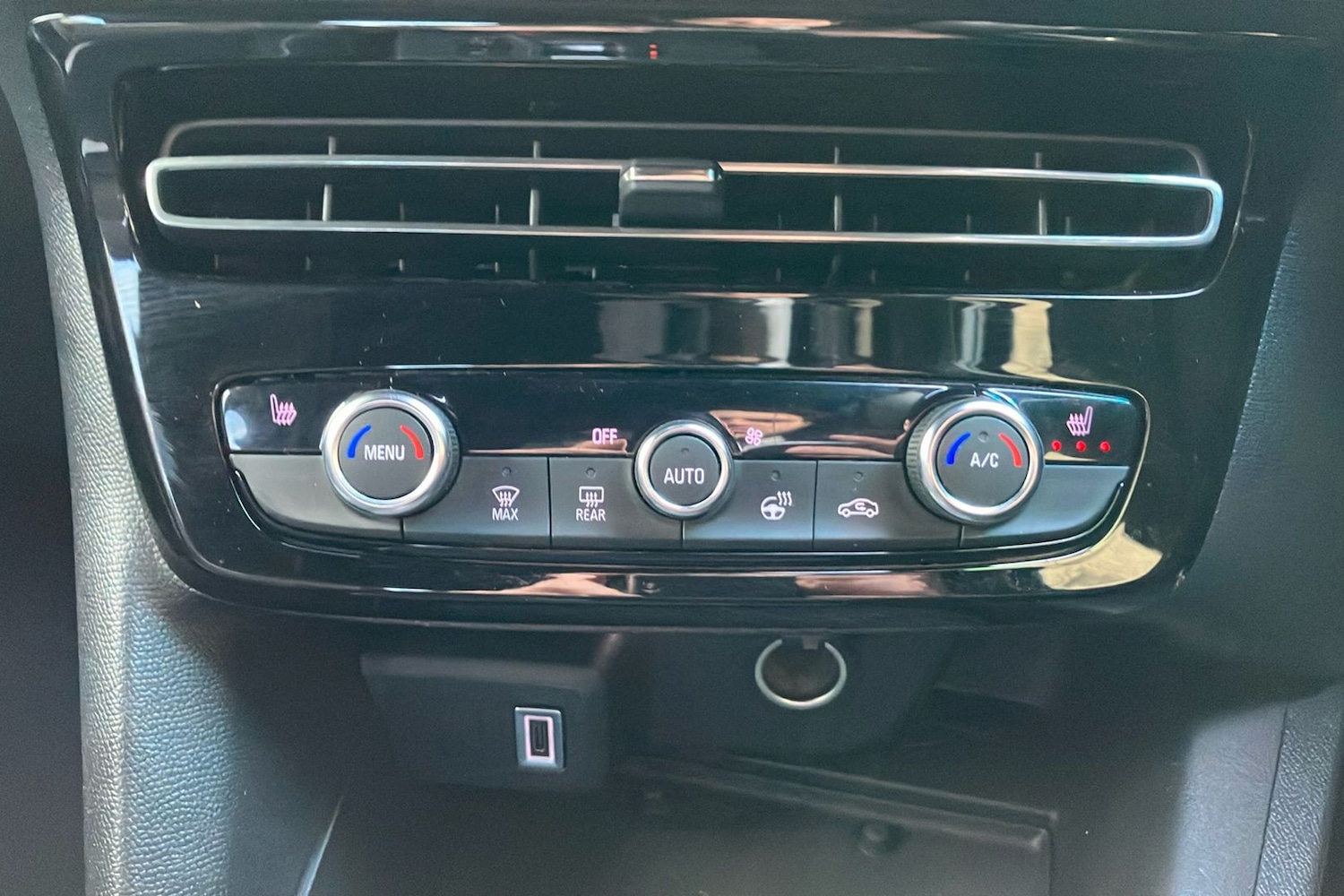 Used Vauxhall Mokka 2025 for sale - 76827855: Photo 15