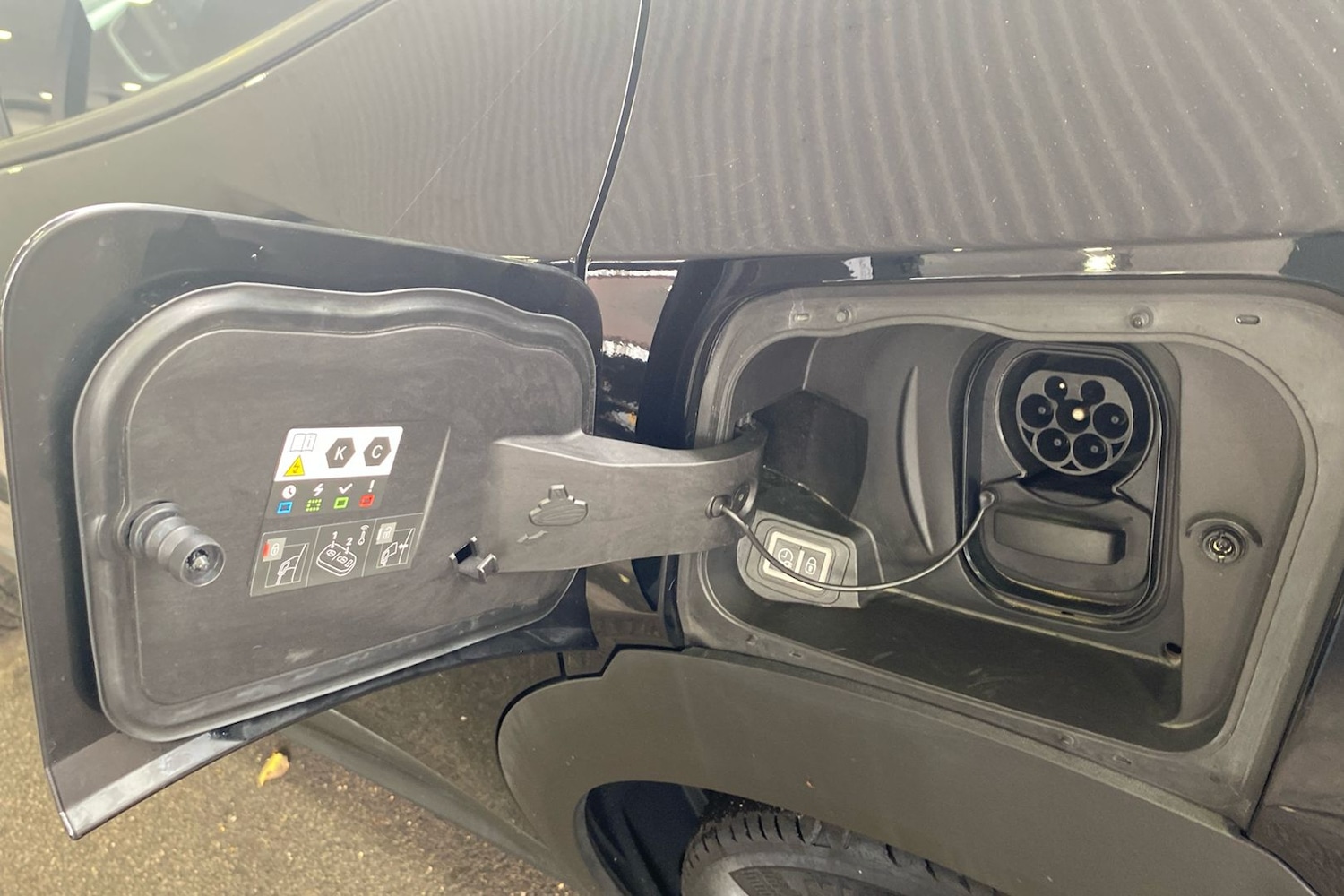 Used Vauxhall Mokka Electric 2024 for sale - 76401592: Photo 50