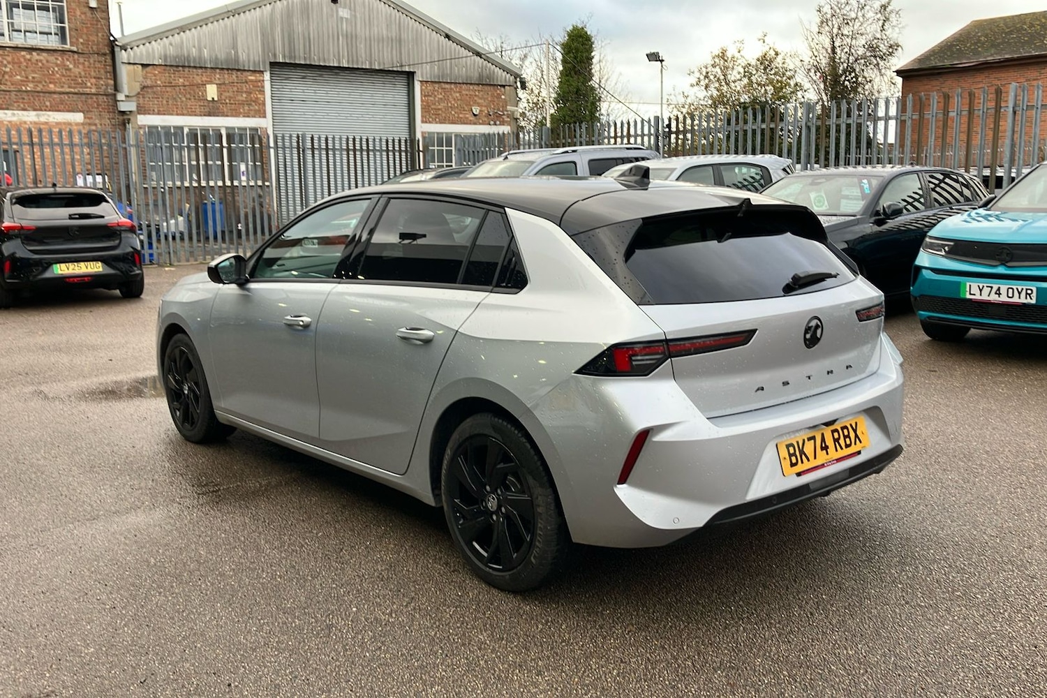 Used Vauxhall Astra 2024 for sale - 76578042: Photo 2
