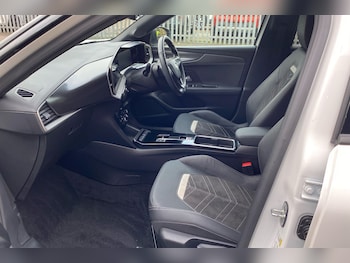 Used Vauxhall Mokka 2023 for sale - 76520940: Photo