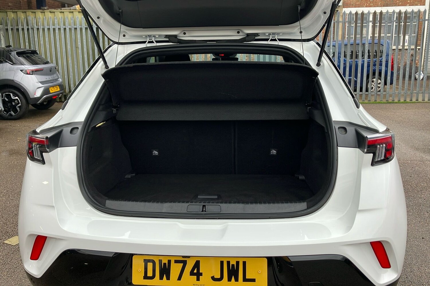 Used Vauxhall Mokka 2025 for sale - 77418178: Photo 35