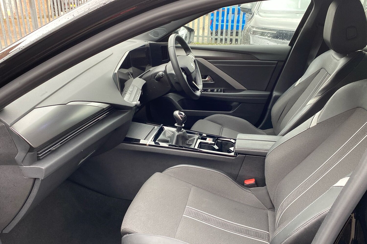 Used Vauxhall Astra 2024 for sale - 77288965: Photo 3