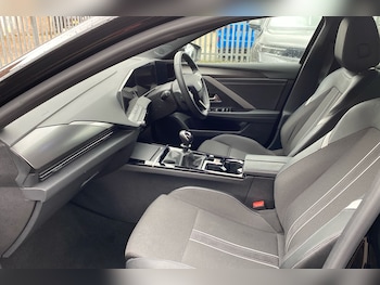 Used Vauxhall Astra 2024 for sale - 77288965: Photo