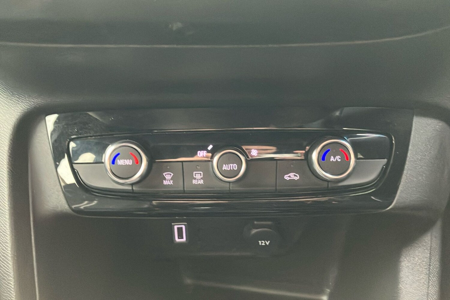 Used Vauxhall Corsa for sale - 77508317: Photo 15