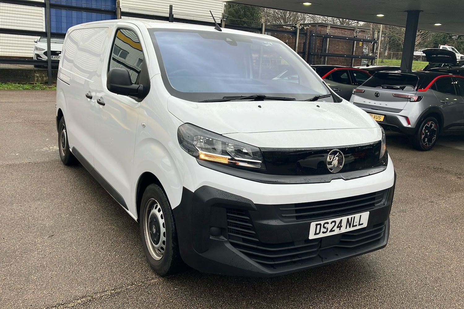 Used Vauxhall Vivaro 2024 for sale - 77313873: Photo 2