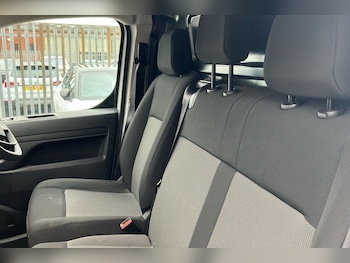 Used Vauxhall Vivaro 2024 for sale - 77313873: Photo