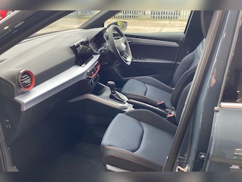 Used SEAT Arona 2025 for sale - 76464051: Photo