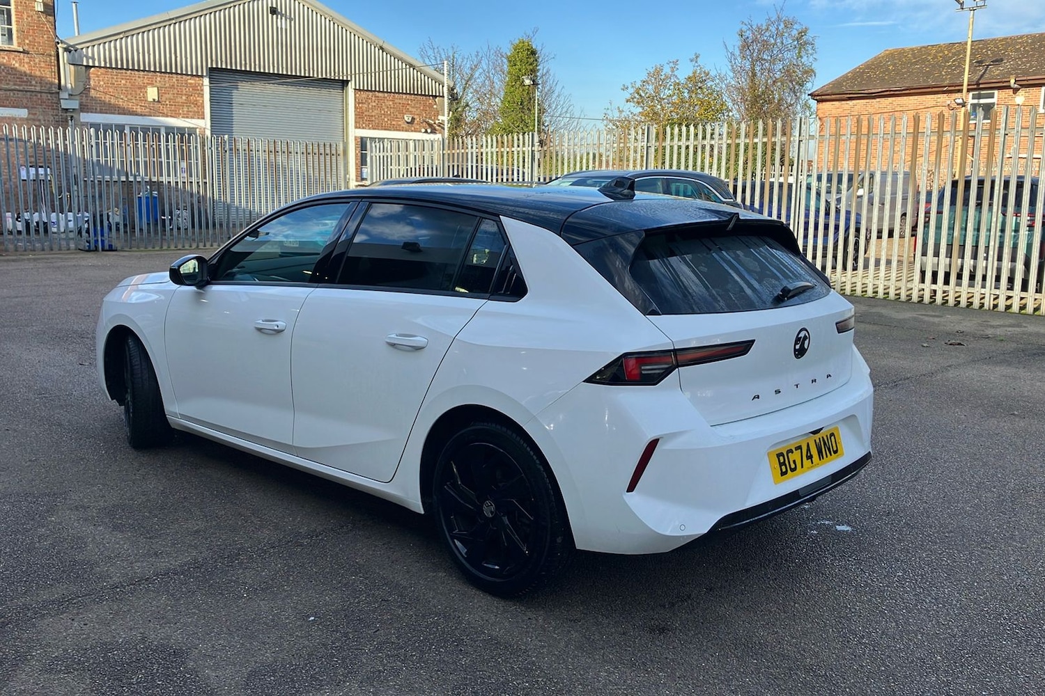 Used Vauxhall Astra 2024 for sale - 76705393: Photo 2