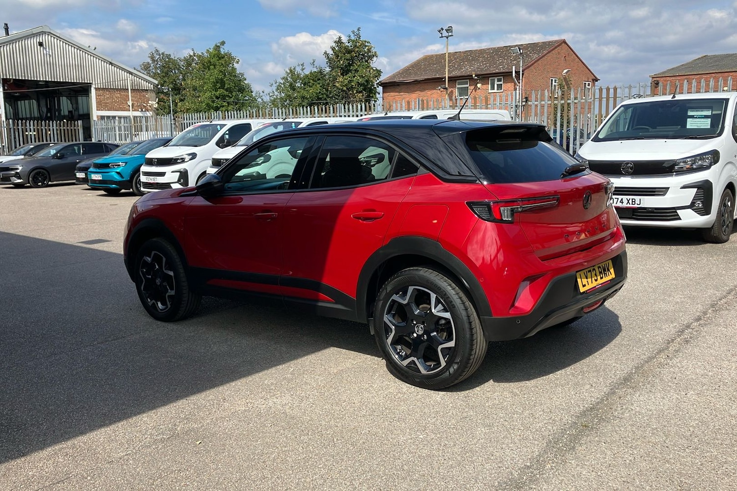 Used Vauxhall Mokka 2023 for sale - 76618423: Photo 2