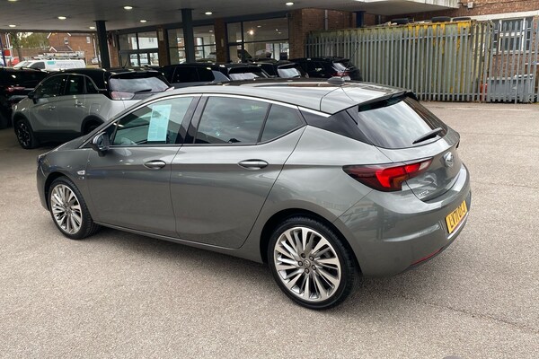 Used Vauxhall Astra 2021 for sale - 76236514: Photo 2