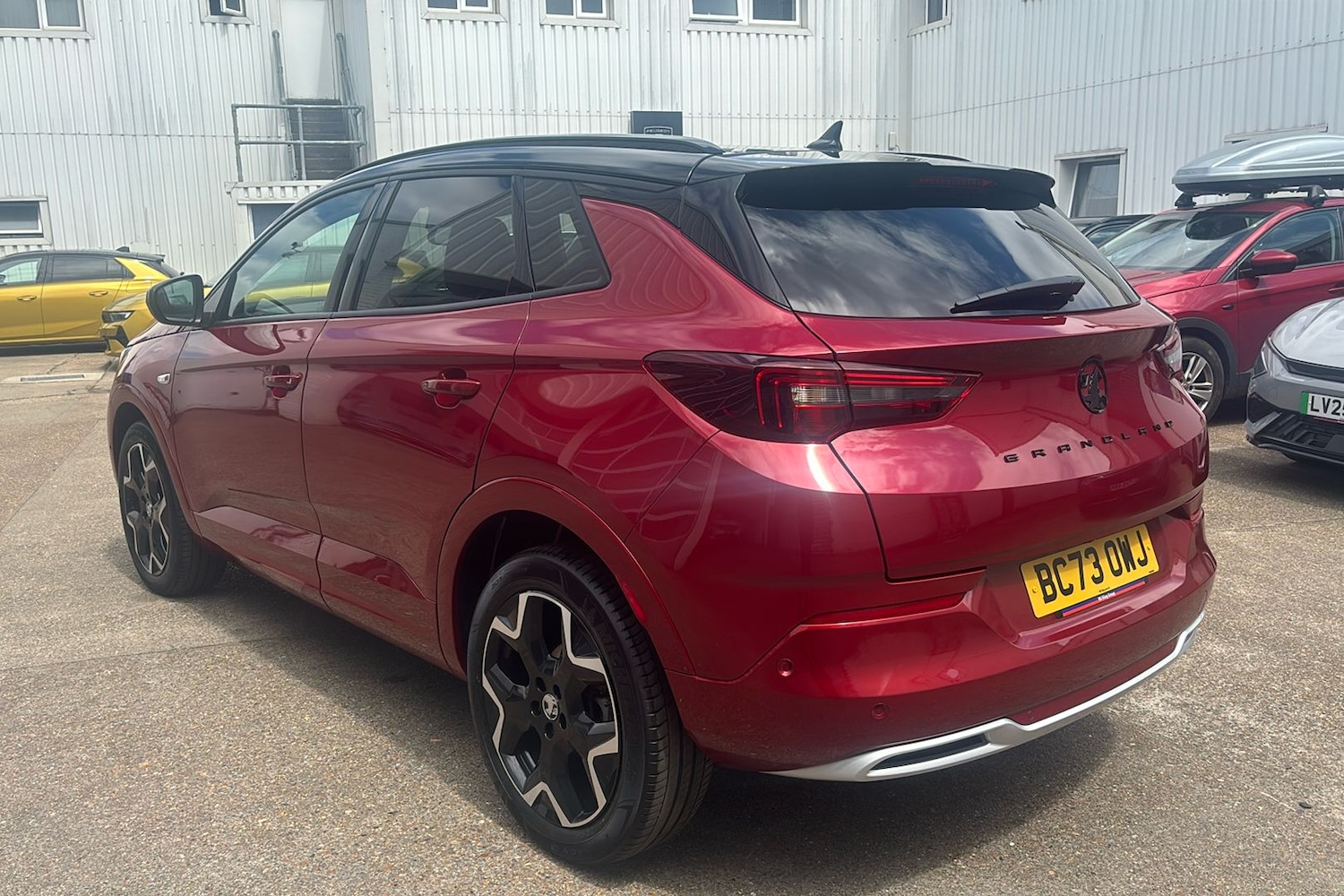 Used Vauxhall Grandland 2024 for sale - 75891442: Photo 2