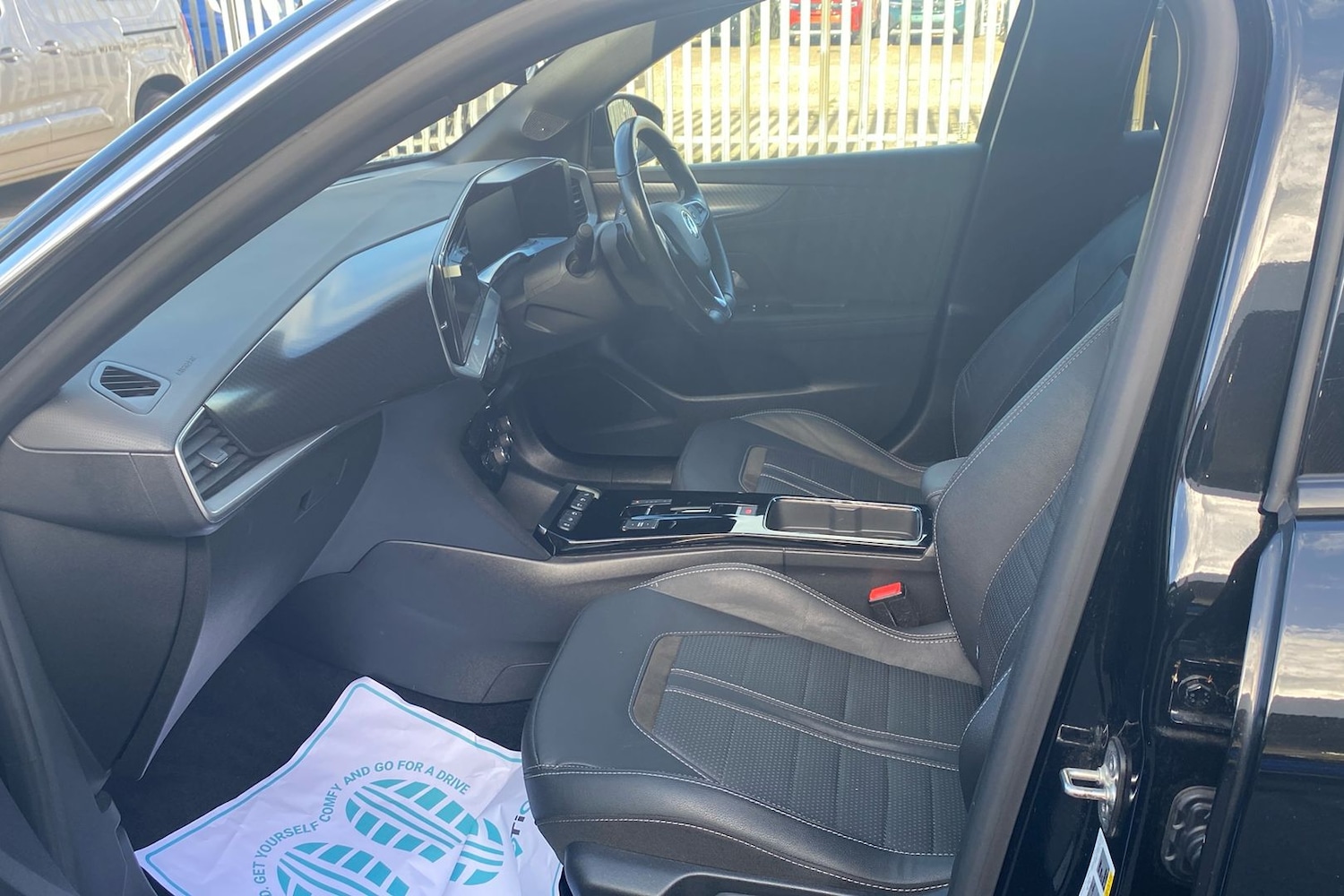 Used Vauxhall Mokka 2022 for sale - 76401570: Photo 3