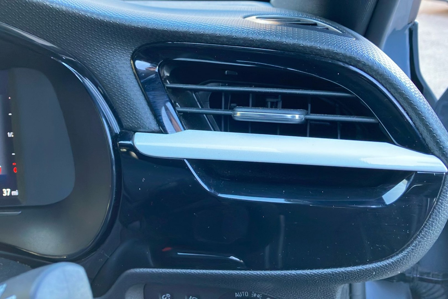 Used Vauxhall Corsa 2025 for sale - 76666030: Photo 21