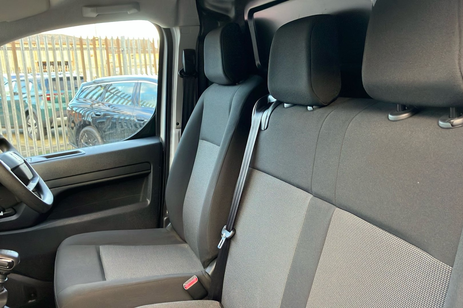 Used Vauxhall Vivaro 2024 for sale - 77298131: Photo 5