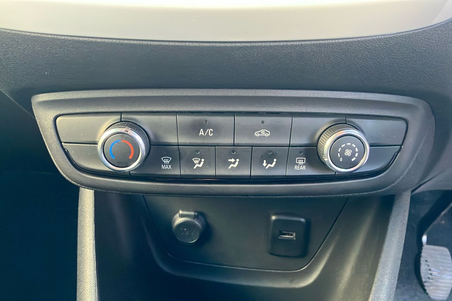 Used Vauxhall Crossland X 2020 for sale - 77452886: Photo 15