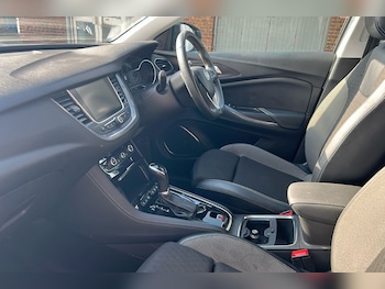 Used Vauxhall Grandland X 2020 for sale - 76305063: Photo 3