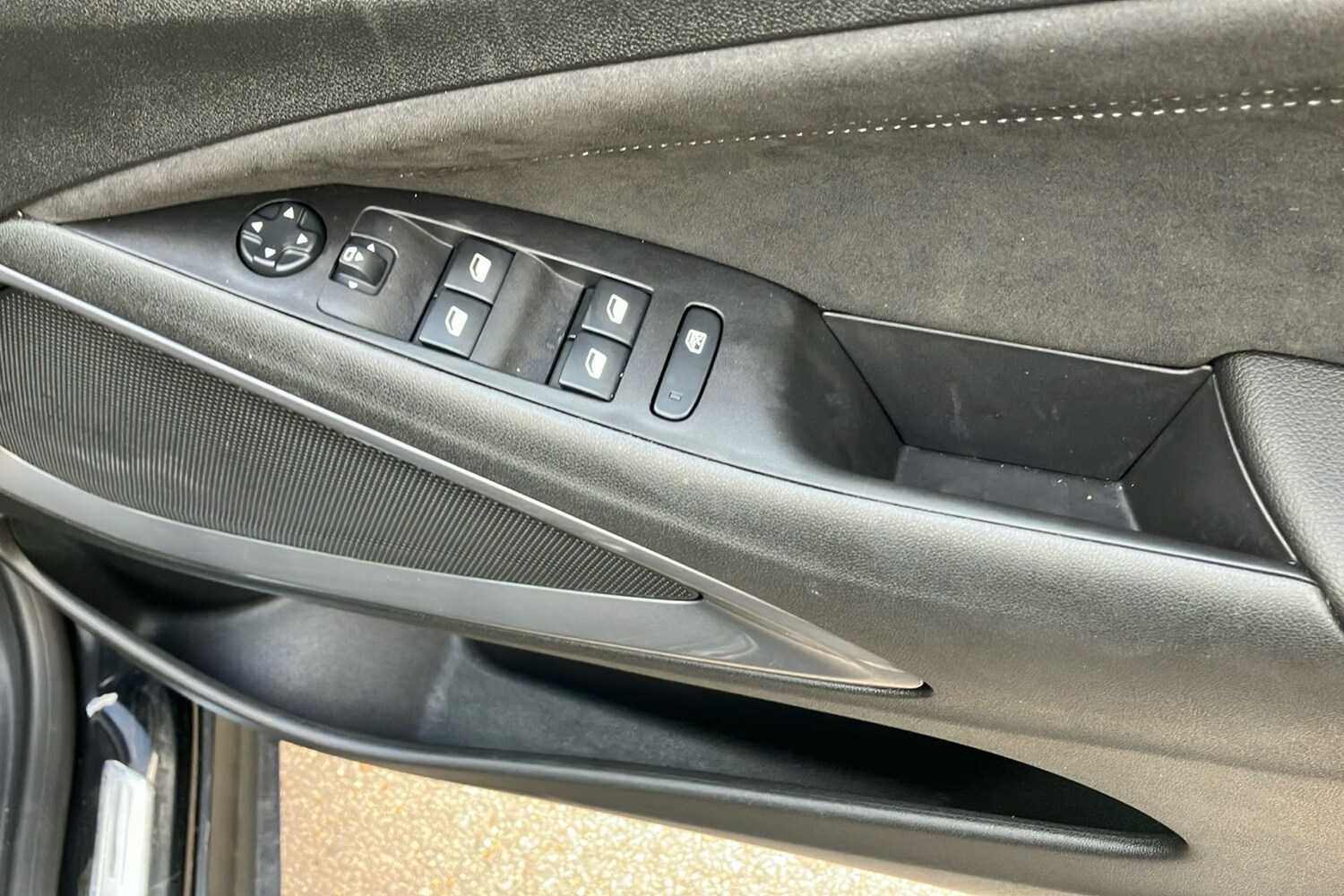 Used Vauxhall Crossland 2024 for sale - 75951178: Photo 18