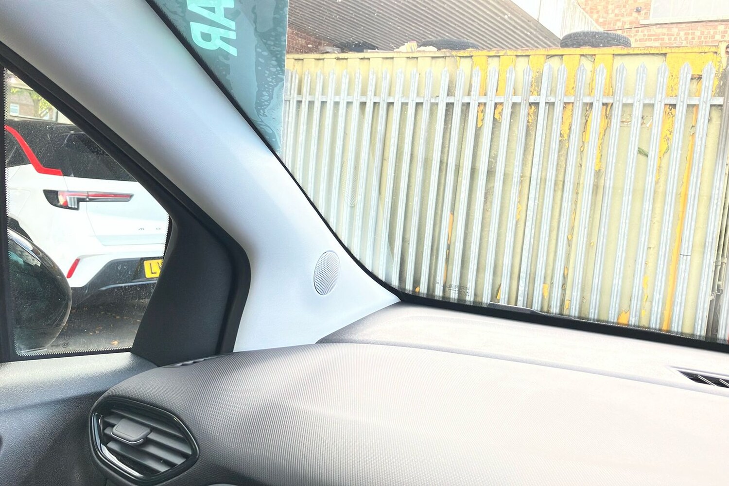 Used Vauxhall Crossland 2024 for sale - 75951178: Photo 51