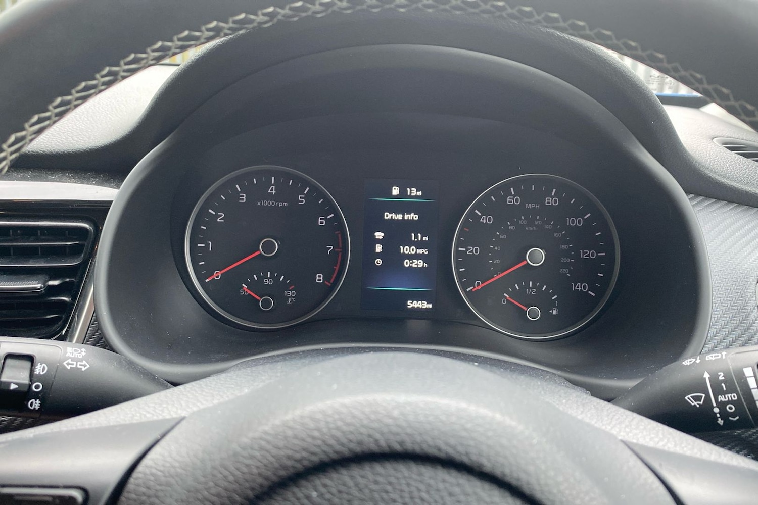 Used Kia Stonic 2024 for sale - 77650951: Photo 34