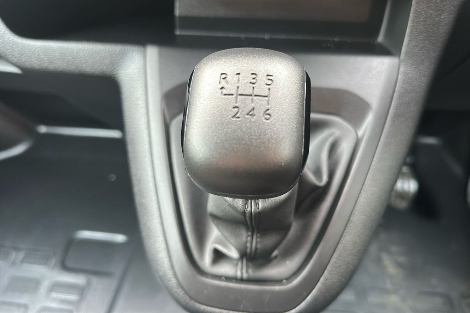 Used Vauxhall Vivaro 2024 for sale - 77822051: Photo 17