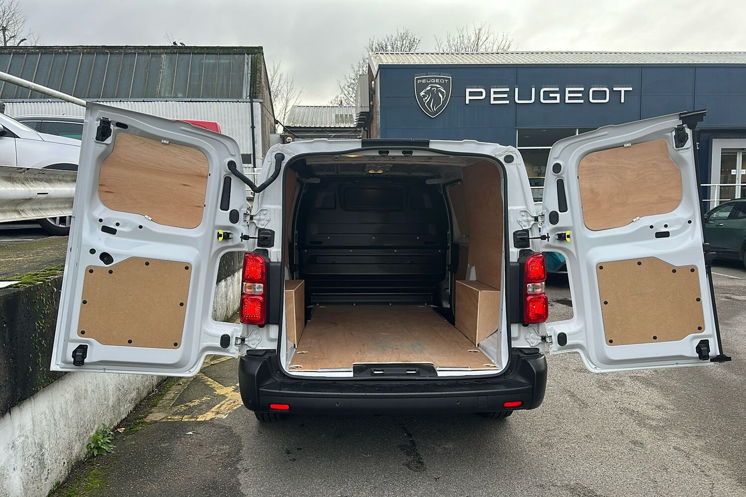 Used Vauxhall Vivaro 2024 for sale - 77822051: Photo 35