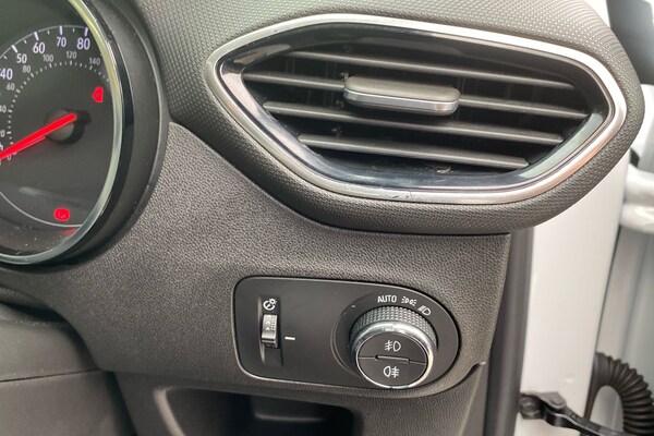 Used Vauxhall Crossland 2022 for sale - 76181821: Photo 21