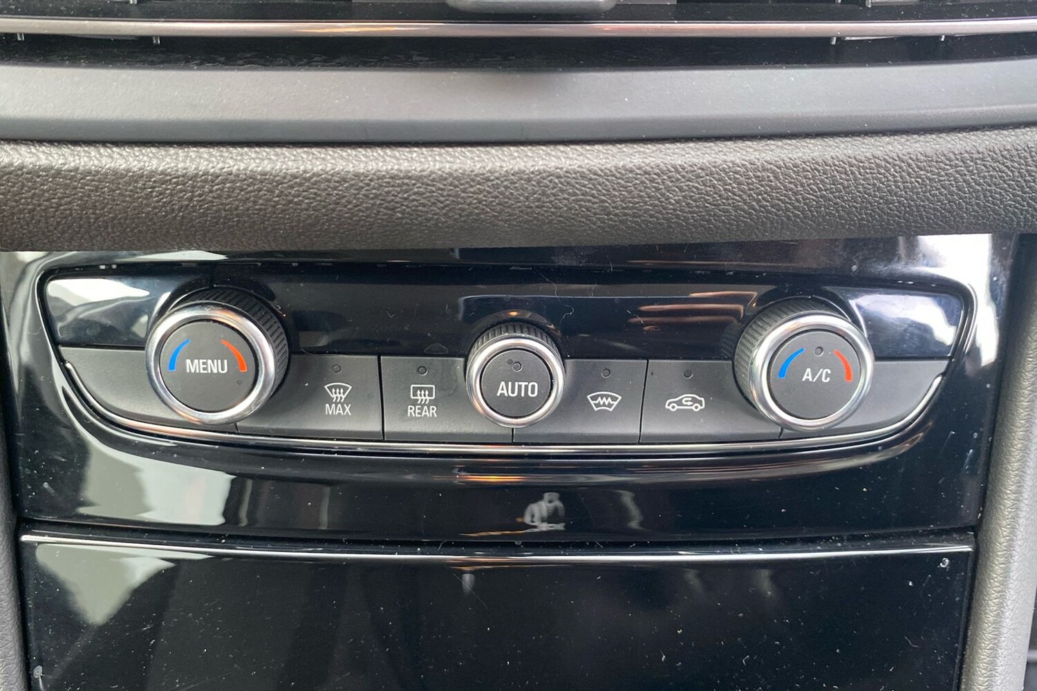 Used Vauxhall Grandland 2024 for sale - 77792695: Photo 15