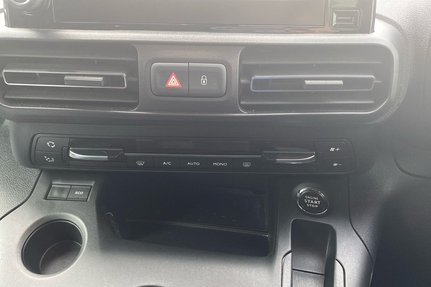 Used Vauxhall Combo Life 2020 for sale - 77541095: Photo 40