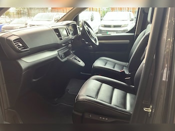 Used Vauxhall Vivaro Life 2023 for sale - 75713414: Photo