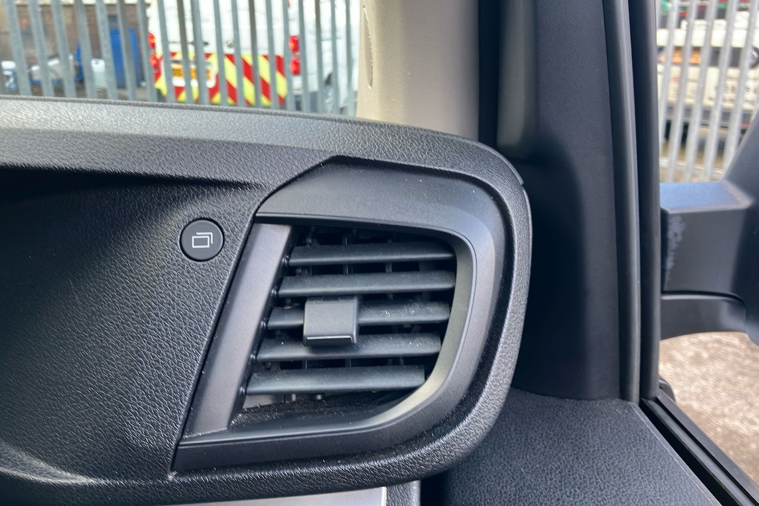 Used Vauxhall Vivaro 2024 for sale - 77288978: Photo 27